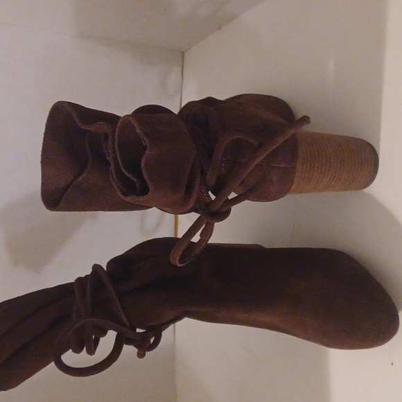 Ecote' Brown Suede Bootie - Picture 7 of 7